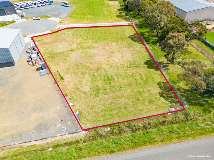 Click to view all images Whole of property/4 Wrankmore Court Legana TAS 7277 - Image 3