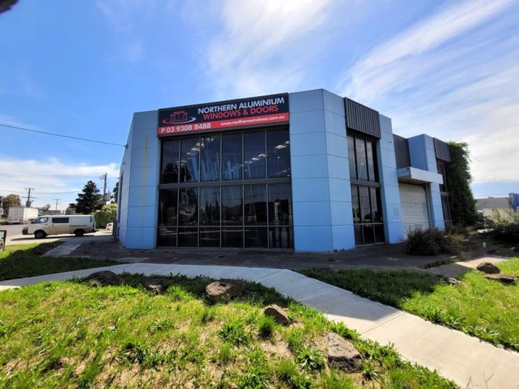 Click to view all images 24 Foden Avenue Campbellfield VIC 3061 - Image 1