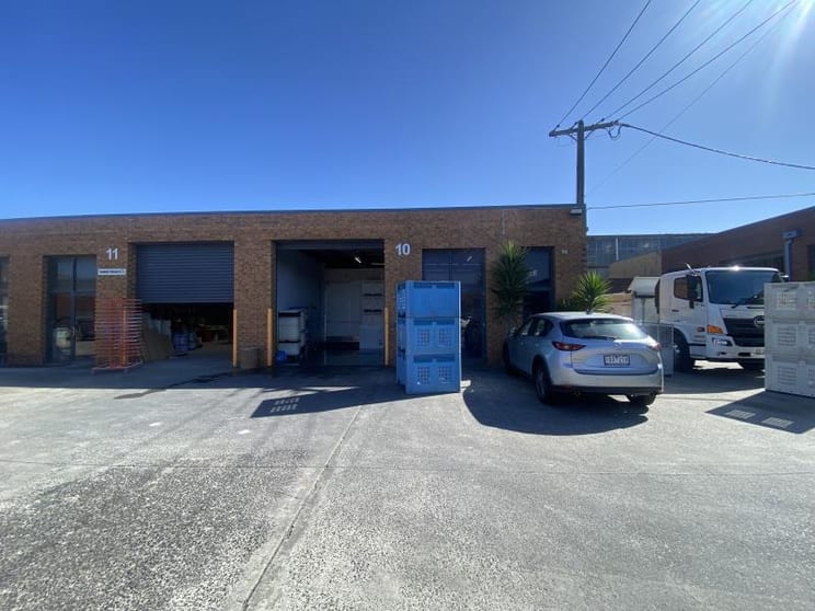 Click to view all images Unit/10/18-20 Powlett Street Moorabbin VIC 3189 - Image 1