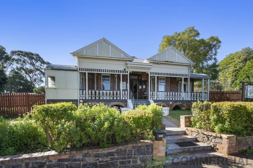Click to view all images 133 Bridge Street North Toowoomba QLD 4350 - Image 3