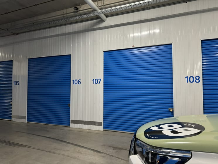 Click to view all images Storage Unit 106/35 Wurrook Circuit Caringbah NSW 2229 - Image 2