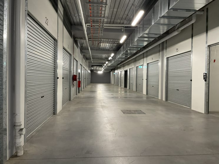 Click to view all images Storage Unit 48/20-22 Yalgar Road Kirrawee NSW 2232 - Image 2