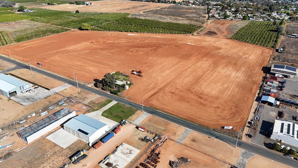Click to view all images 10/105 Corbett Avenue Buronga NSW 2739 - Image 2