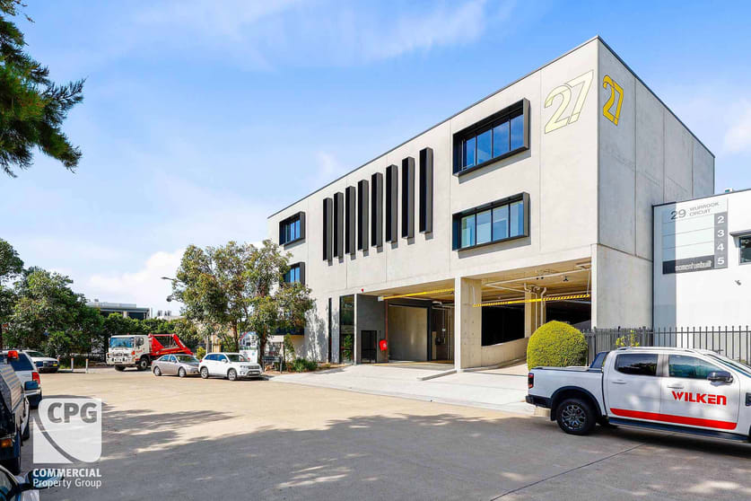 Click to view all images 27 Wurrook Circuit Caringbah NSW 2229 - Image 3