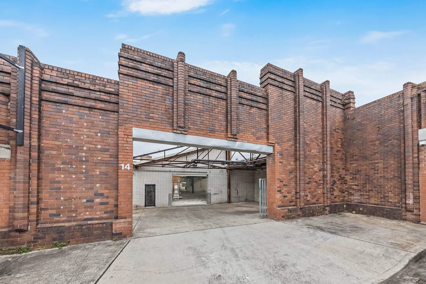 Click to view all images 14 Chalder Avenue Marrickville NSW 2204 - Image 3