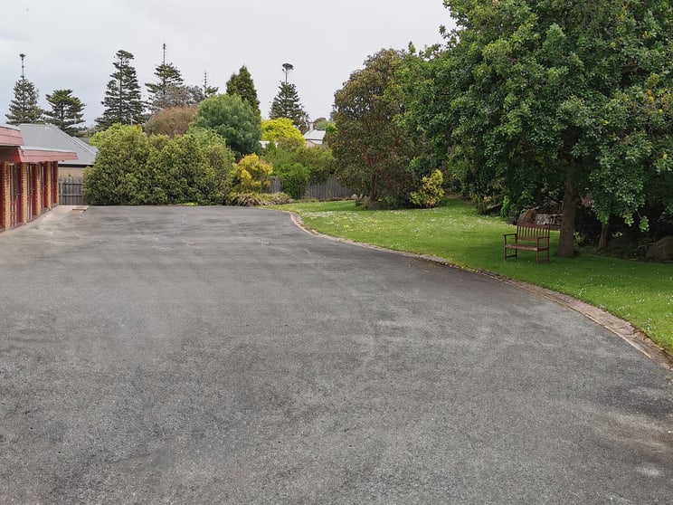 Click to view all images Portland VIC 3305 - Image 3
