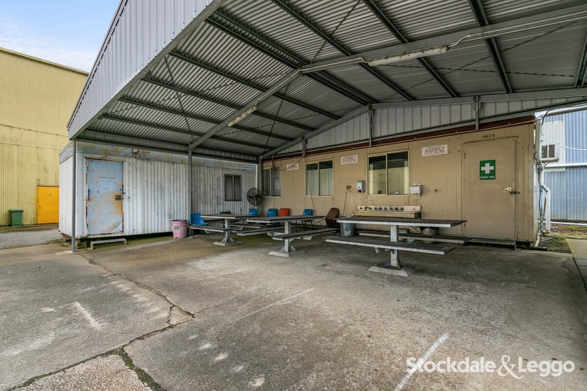 Click to view all images 60 - 64 Madden Street Morwell VIC 3840 - Image 3