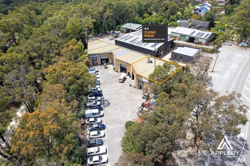 Click to view all images 1/1 Clegg Road Mount Evelyn VIC 3796 - Image 2