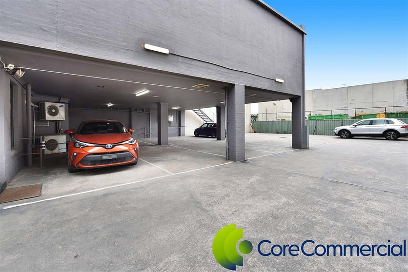 Click to view all images 3 Fleet Street Somerton VIC 3062 - Image 2