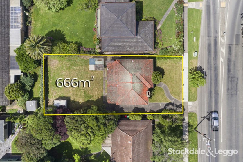 Click to view all images 48 Grey Street Traralgon VIC 3844 - Image 2