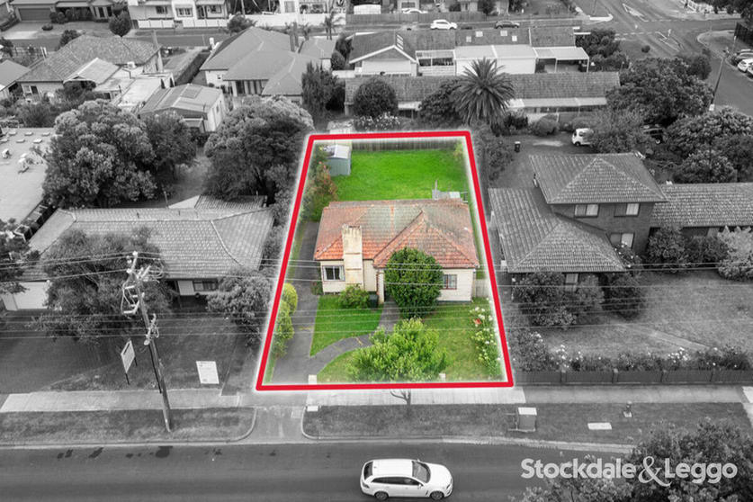 Click to view all images 48 Grey Street Traralgon VIC 3844 - Image 3