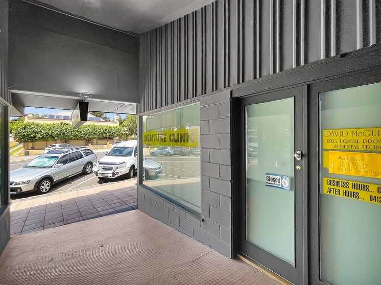 Click to view all images 173 Sharp Street Cooma NSW 2630 - Image 2