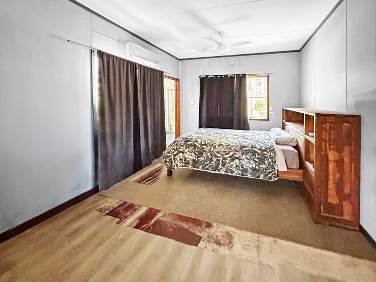 Click to view all images 5 Morris Road Katherine NT 0850 - Image 3