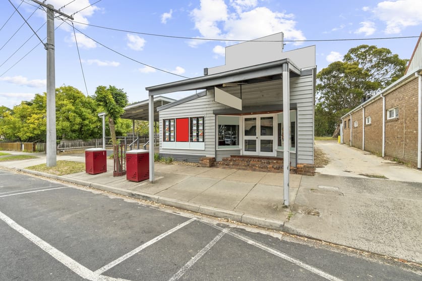 Click to view all images 19 Main Street Glengarry VIC 3854 - Image 3
