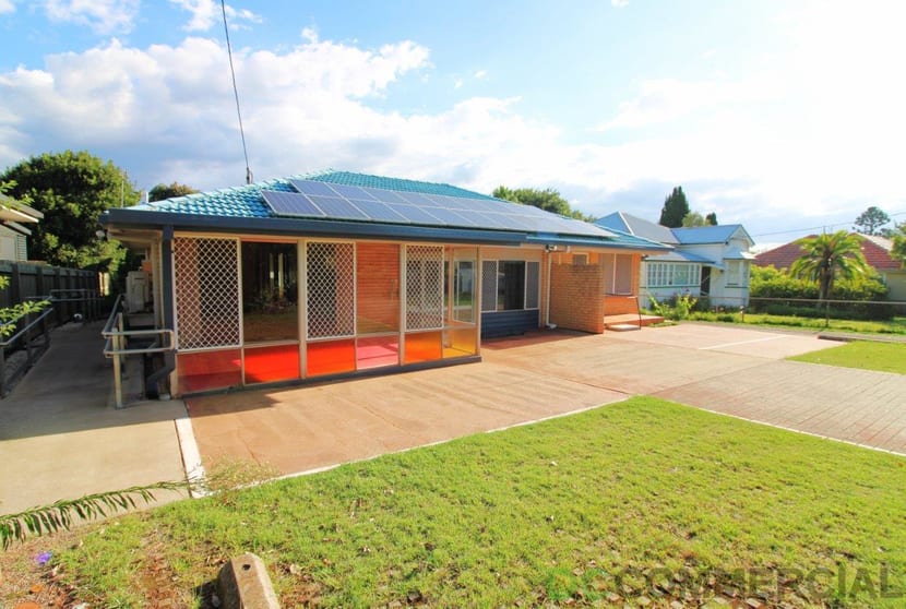 Click to view all images 8B Herries Street East Toowoomba QLD 4350 - Image 1