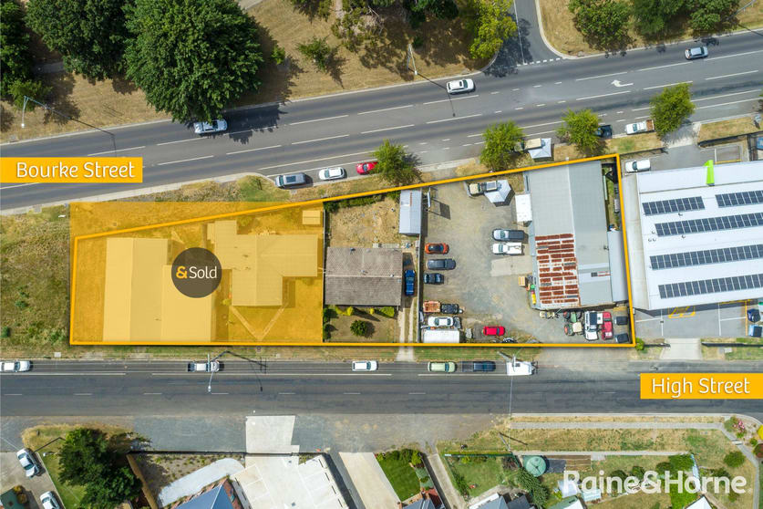 Click to view all images 141 High Street Kyneton VIC 3444 - Image 1