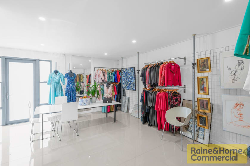 Click to view all images 6/43 Lang Parade Milton QLD 4064 - Image 3