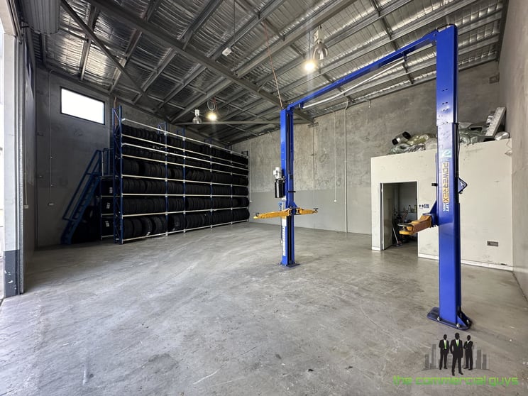 Click to view all images 4/70 Flinders Parade North Lakes QLD 4509 - Image 2