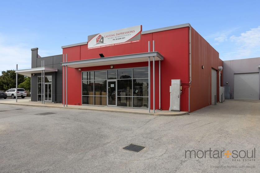 Click to view all images 4/36 Comserv Loop Ellenbrook WA 6069 - Image 1