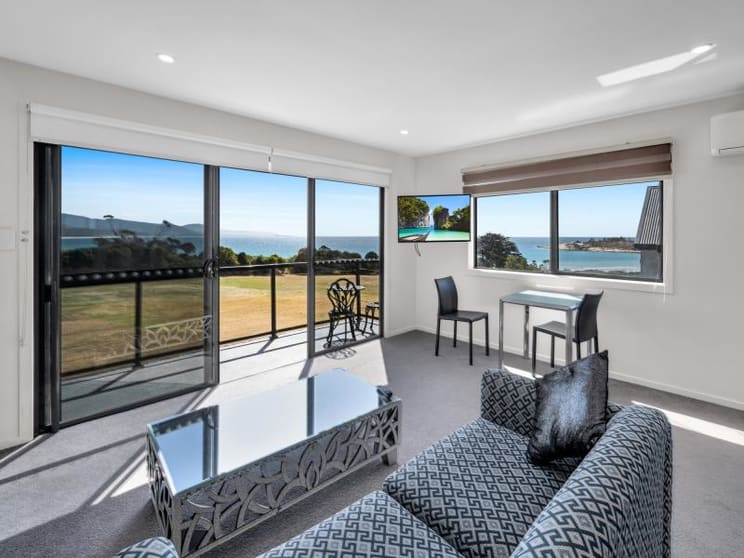 Click to view all images 69 Tasman Highway Bicheno TAS 7215 - Image 3