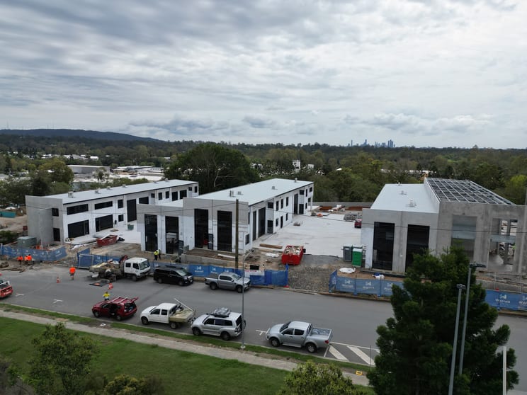 Click to view all images 28 Jennifer Street Seventeen Mile Rocks QLD 4073 - Image 1