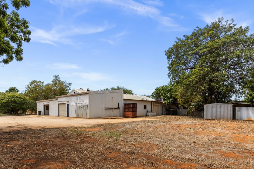 Click to view all images 8 Lucas Street Broome WA 6725 - Image 1