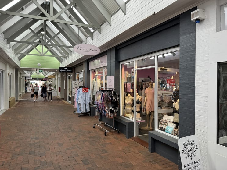 Click to view all images Shops 24 & 26 Fig Tree Lane, 55 Prince Street Busselton WA 6280 - Image 3