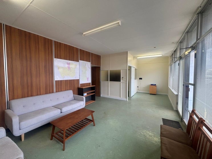 Click to view all images 11 Stuart Street Carnarvon WA 6701 - Image 3