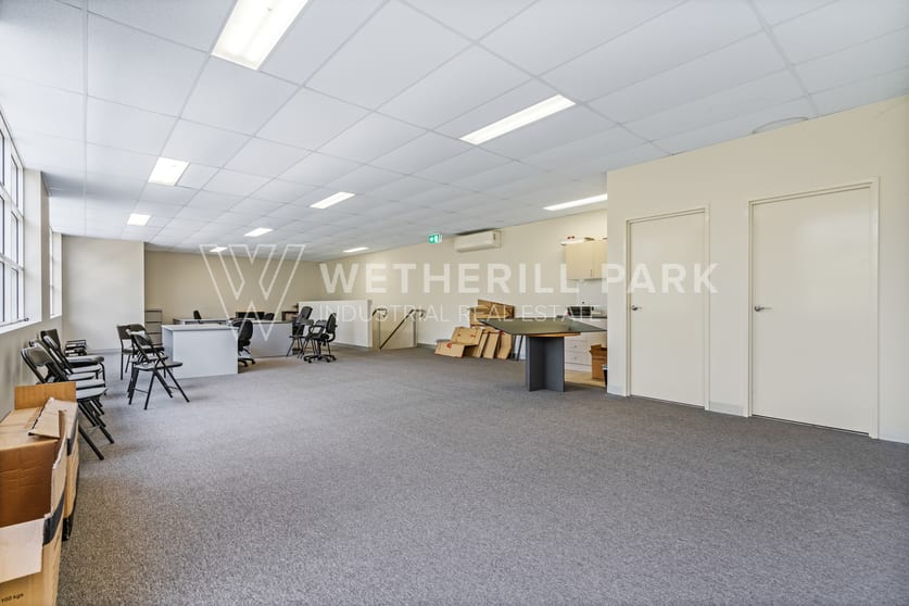 Click to view all images Pemulwuy NSW 2145 - Image 3