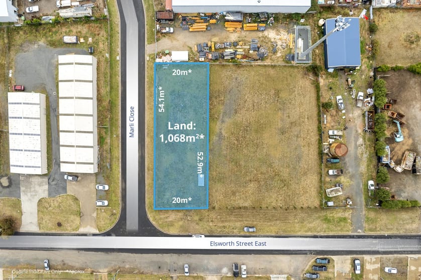 Click to view all images 111 Elsworth Street East Canadian VIC 3350 - Image 2