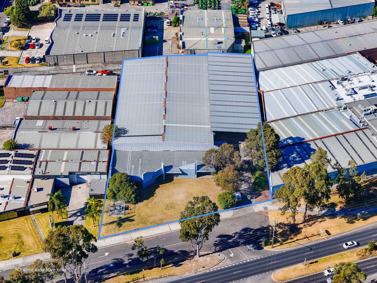 Click to view all images 1632 Ferntree Gully Road Knoxfield VIC 3180 - Image 1