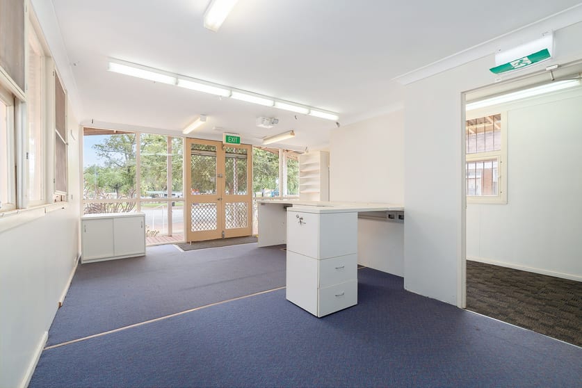 Click to view all images 66 Ariah Street Ardlethan NSW 2665 - Image 3