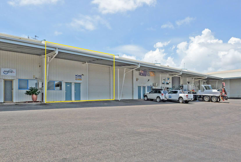 Click to view all images 2/8 Menmuir Street Winnellie NT 0820 - Image 1