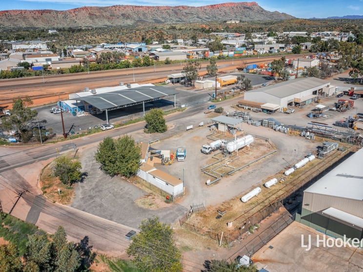 Click to view all images 24 Ghan Road Ciccone NT 0870 - Image 1