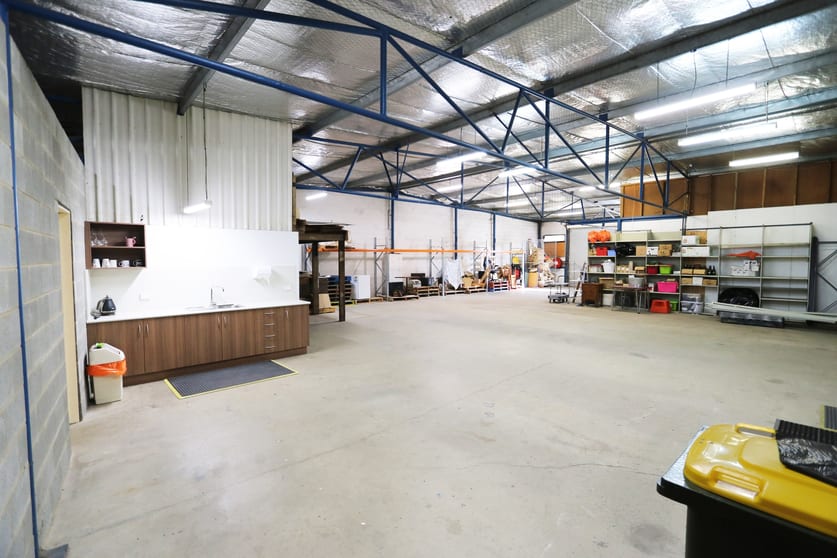 Click to view all images Tenancy 2/322 Hobart Road Youngtown TAS 7249 - Image 3