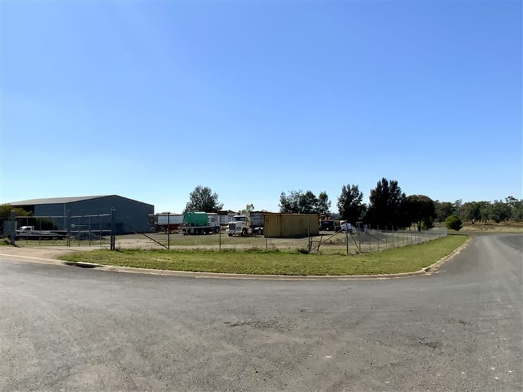 2 Limousin Street Forbes NSW 2871 - Image 2