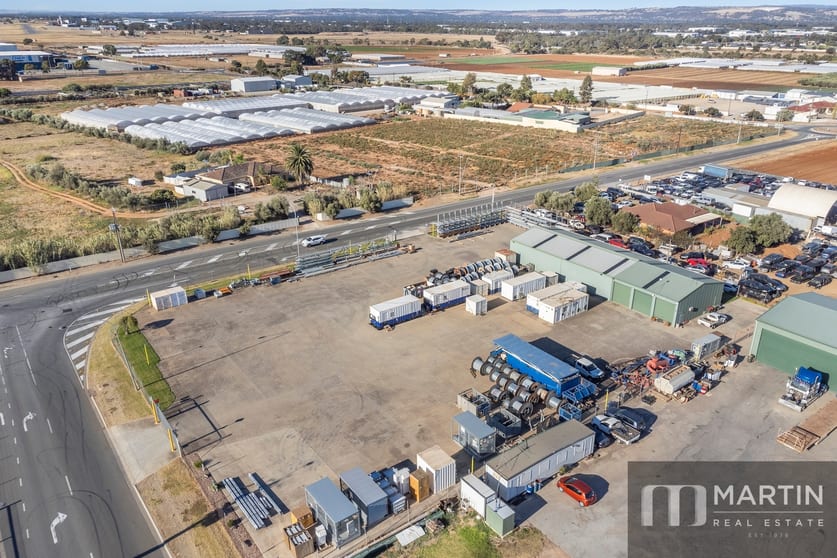 Click to view all images 57-59 Hawker Road Burton SA 5110 - Image 3
