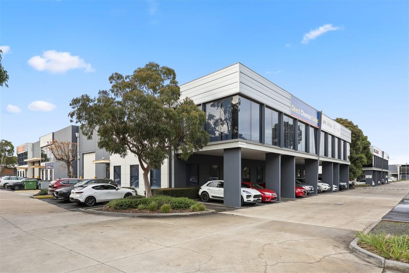 Click to view all images 6/4 Garden Road Clayton VIC 3168 - Image 1