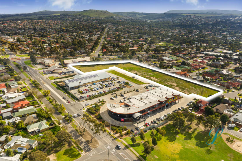 Click to view all images 106-126 Gap Road Sunbury VIC 3429 - Image 2