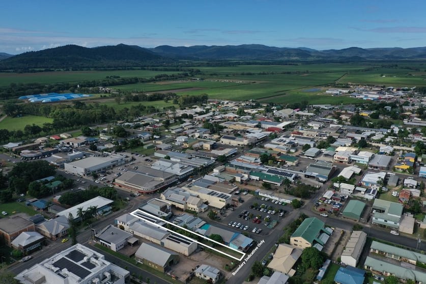 Click to view all images 22 Main Street Proserpine QLD 4800 - Image 2