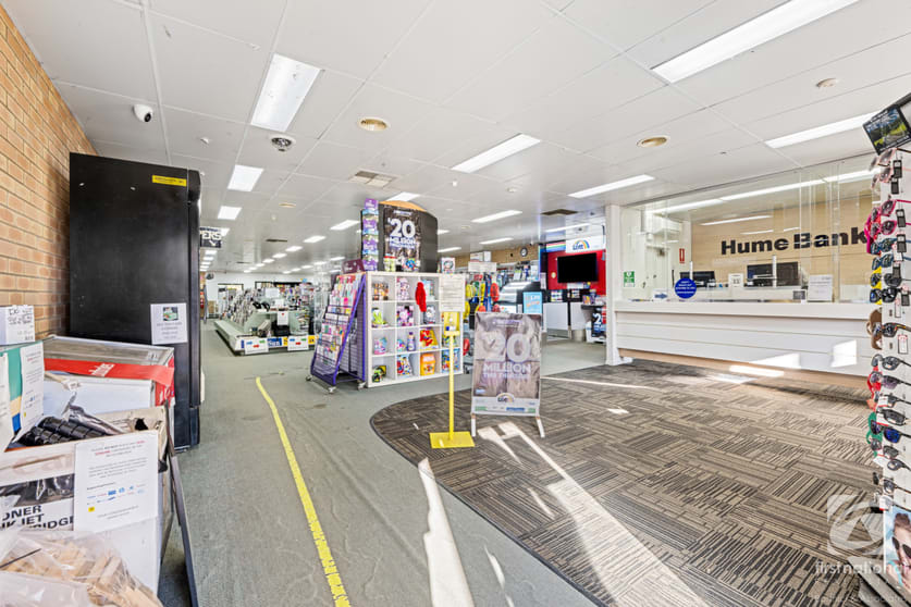 Click to view all images 128-130 Main Street Rutherglen VIC 3685 - Image 3