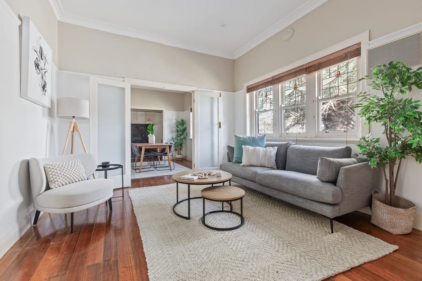 Click to view all images 110 Plenty Road Preston VIC 3072 - Image 3