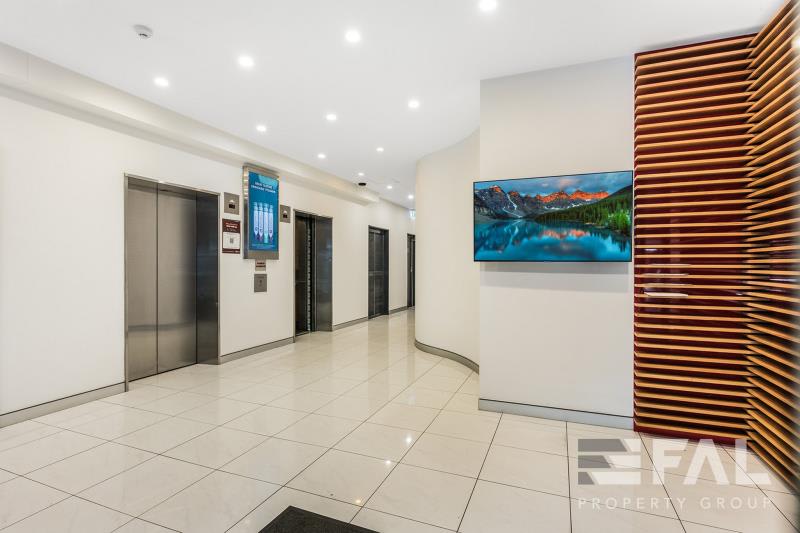 Click to view all images Suite 29/445 Upper Edward Street Spring Hill QLD 4000 - Image 3