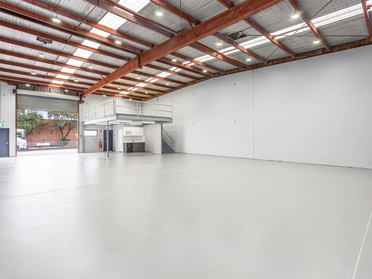Click to view all images 2/19 Hargraves Place Wetherill Park NSW 2164 - Image 2