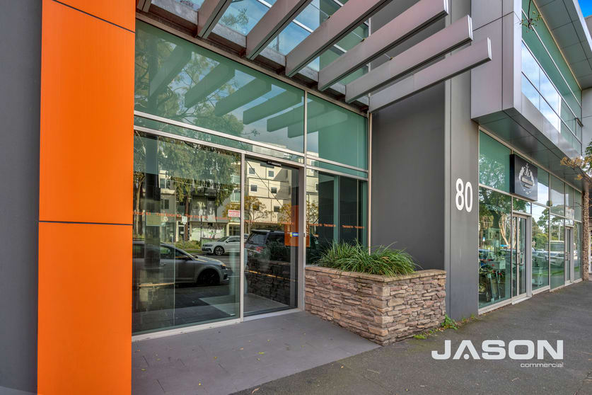 Click to view all images 6B/80 Keilor Road Essendon North VIC 3041 - Image 2