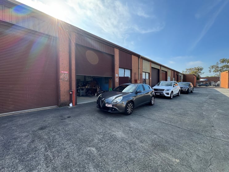 Click to view all images 19/38-44 Dandenong Street Dandenong VIC 3175 - Image 1