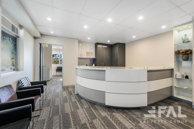 Click to view all images Level 4 Suite 52/201 Wickham Terrace Spring Hill QLD 4000 - Image 3