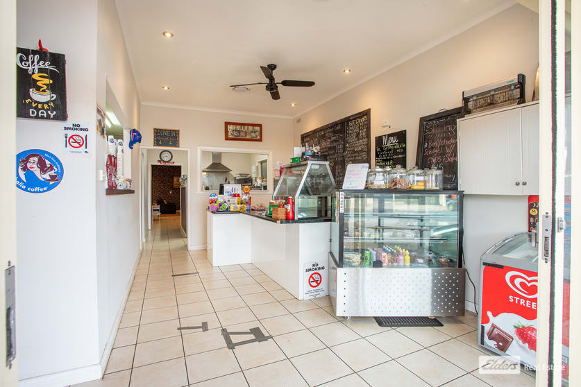 Click to view all images 58 Elizabeth Street Edenhope VIC 3318 - Image 3