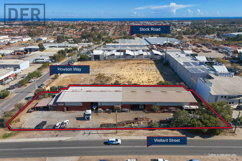 Click to view all images 33 Wellard Street Bibra Lake WA 6163 - Image 1