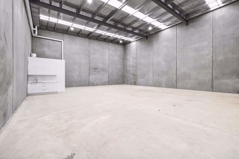Click to view all images Unit 4/10 Concept Drive Delacombe VIC 3356 - Image 3